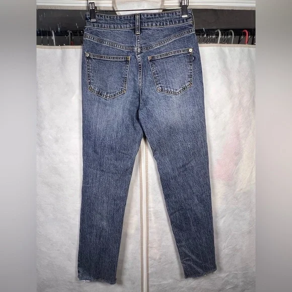 Anthropologie Pilcro The Vintage Straight Medium Wash Distressed Jeans Size 26 - Picture 5 of 11